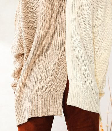 Vigoss Pieced Color Block Oversized Sweater MISC_DETAIL_2