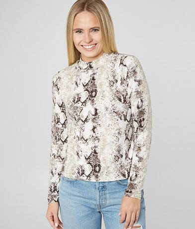 Willow &amp; Root Snakeskin Top full right side view
