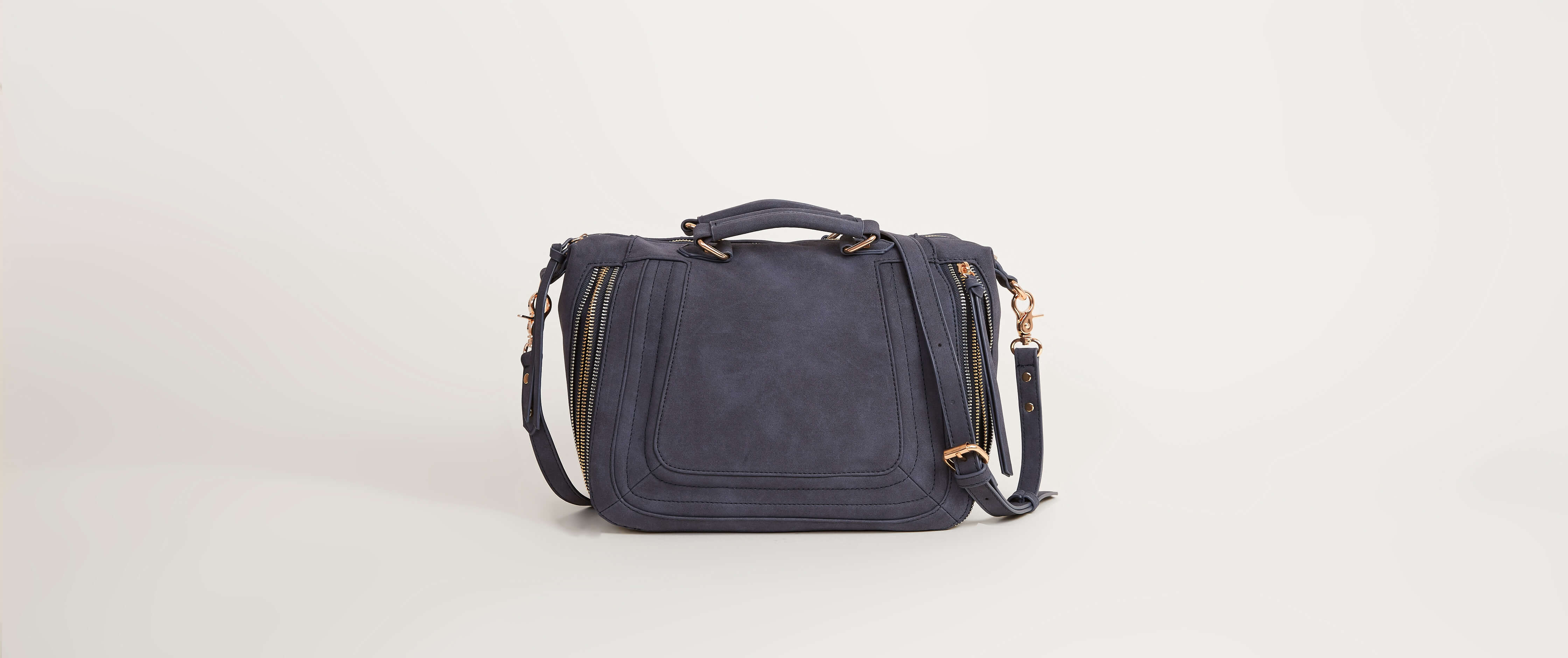 Violet Ray Faux Suede Purse Women's Accessories in Midnight Blue Buckle