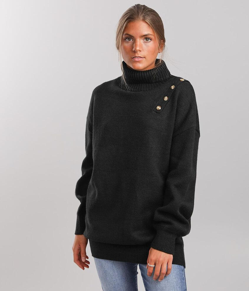 Turtleneck sweater with one cold outlet shoulder