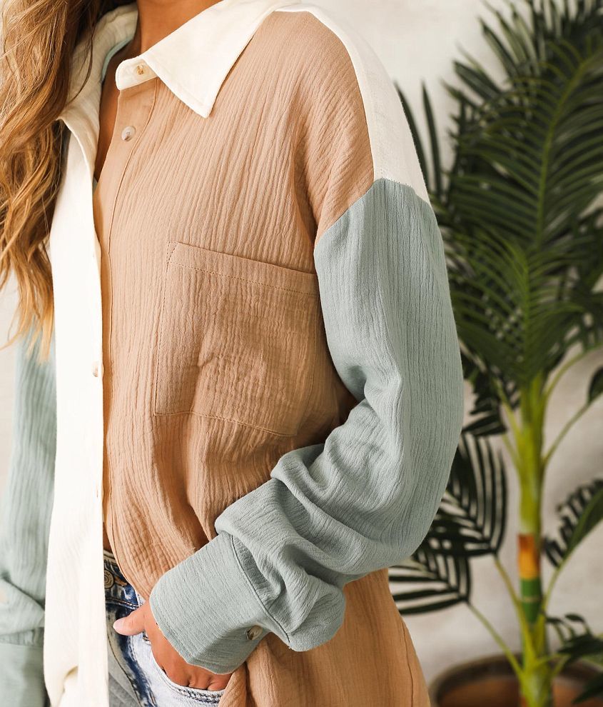 Color Block Crinkle Shirt