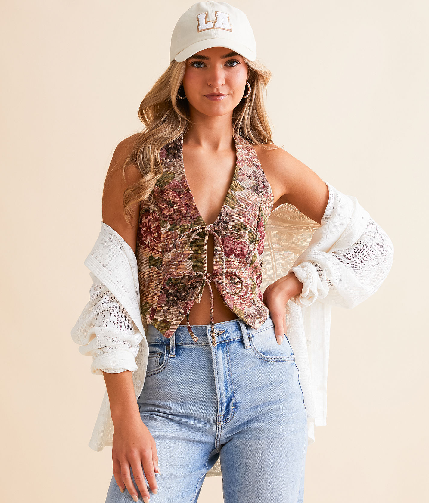 【eaphi】　美品！ mulch jacquard vest eaphi mulch jacquard vest - メルカリ