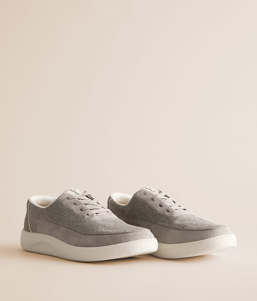Cosmo Sneaker