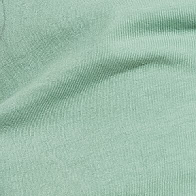Pale Green Reactive