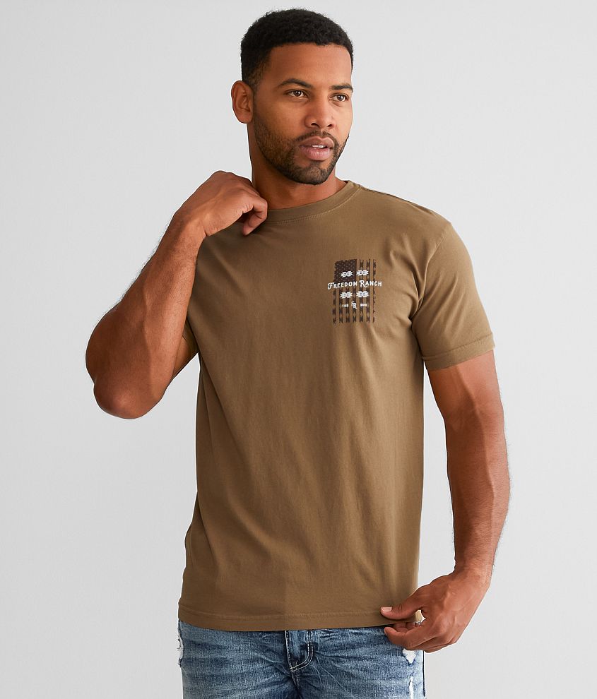 Freedom Ranch Freedom Banner T-Shirt - Men's T-Shirts in Timberwolf ...