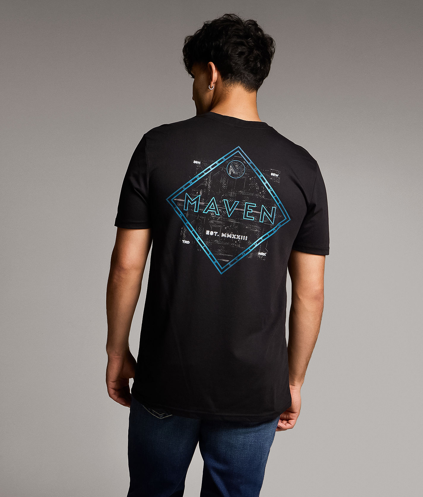 Maven Co-op Stamp II T-Shirt - Men's Graphic T-Shirts in Black