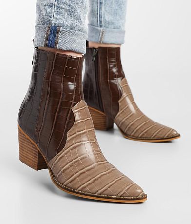 ARider Girl Delite Crocodile Print Ankle Boot MISC_DETAIL_5