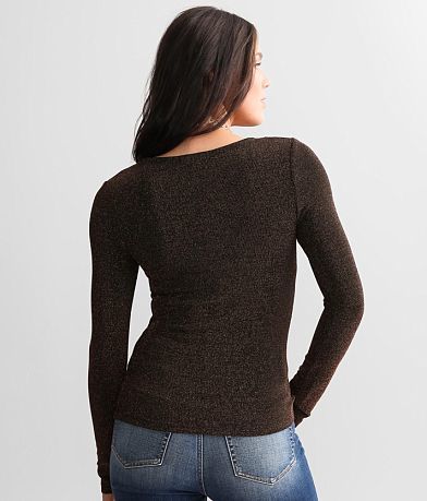 red by BKE Metallic Twisted Front Top BACK