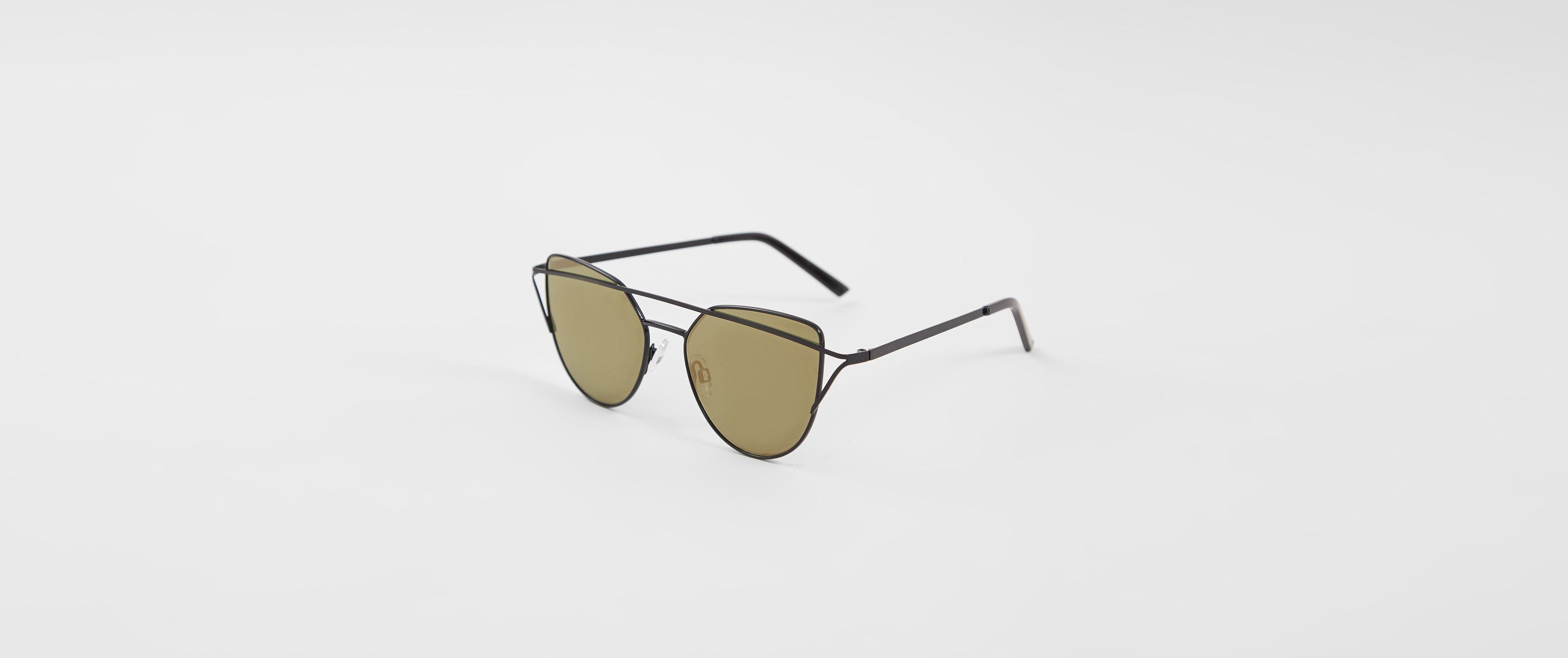 Image of BKE Cat Eye Browbar Sunglasses