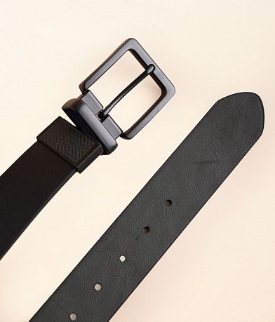 BKE Reversible Belt misc detail 2 view