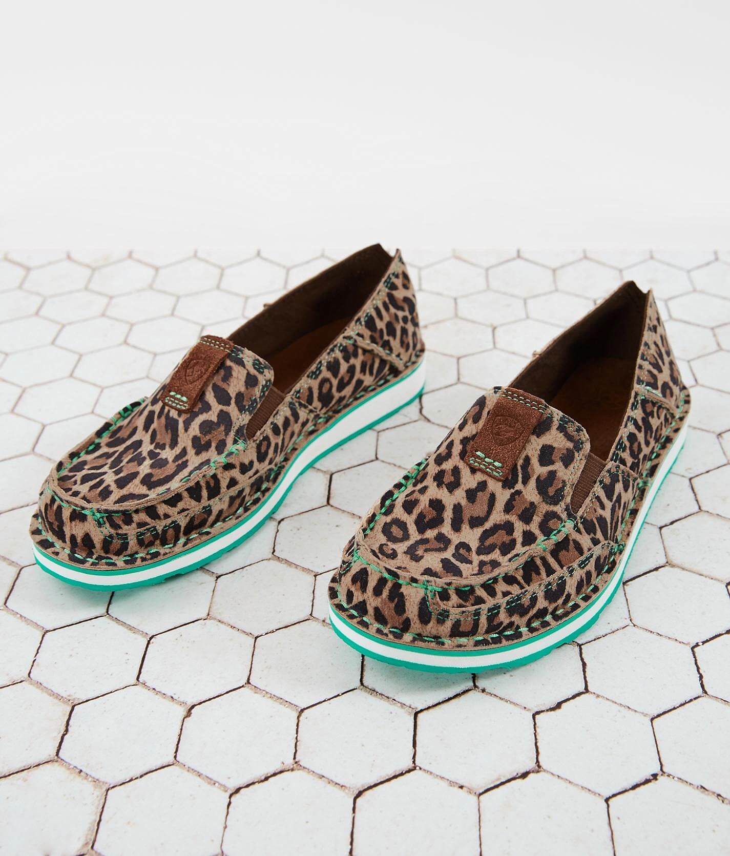 leopard ariat cruisers