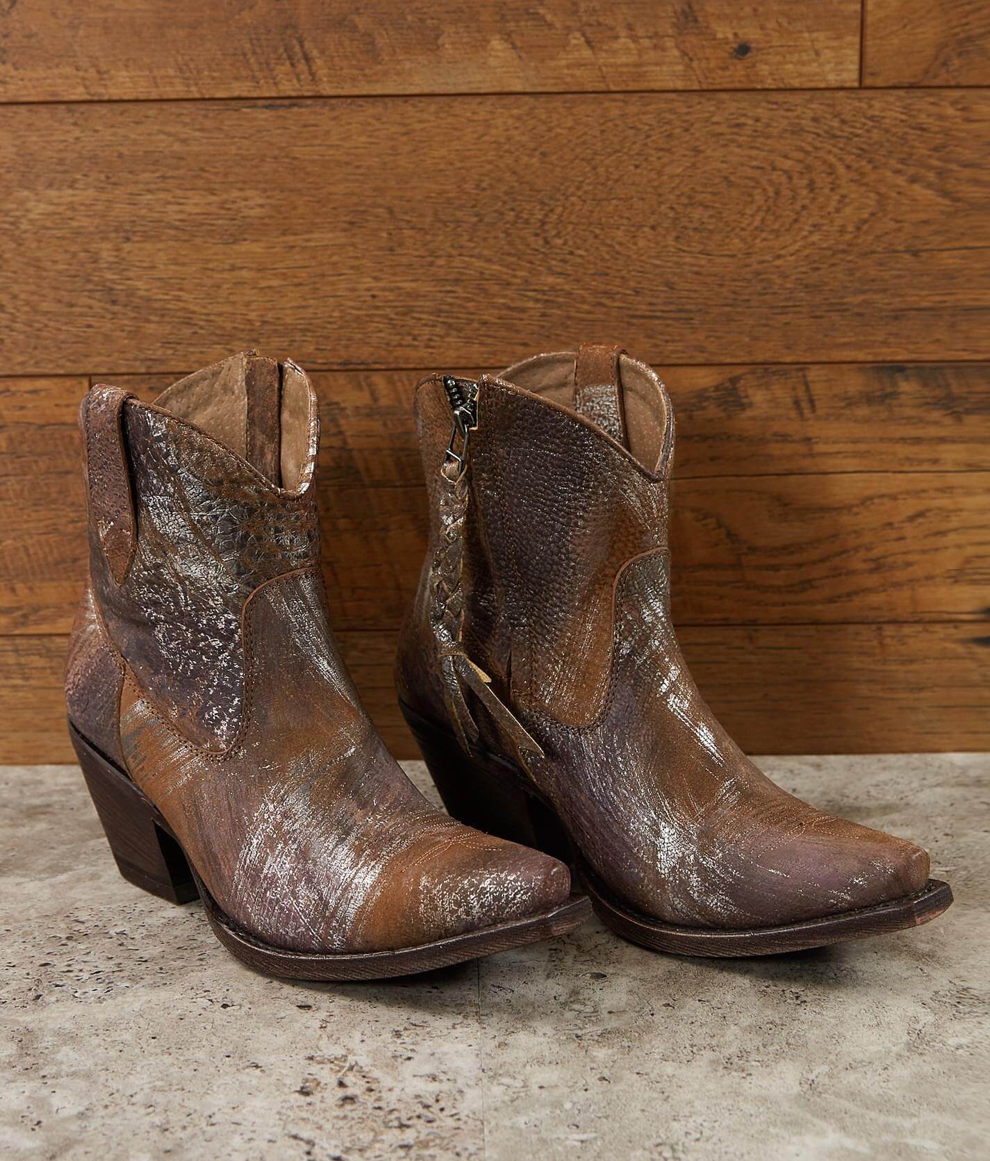 ariat ankle boots