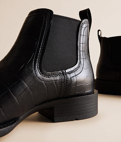 Booker Leather Chelsea Boot thumbnail 6