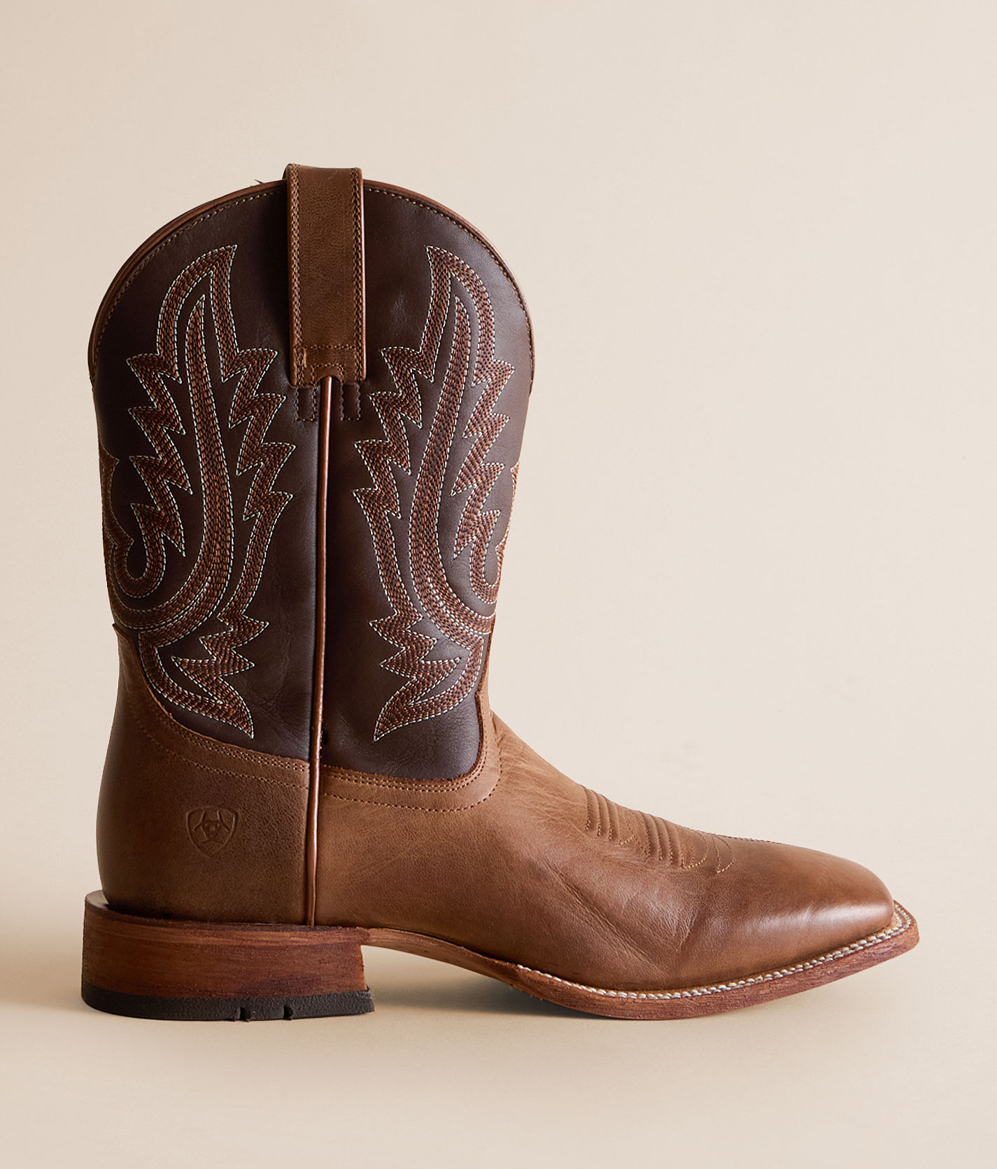 Ariat County Roads Leather Cowboy Boot - Men display picture 2