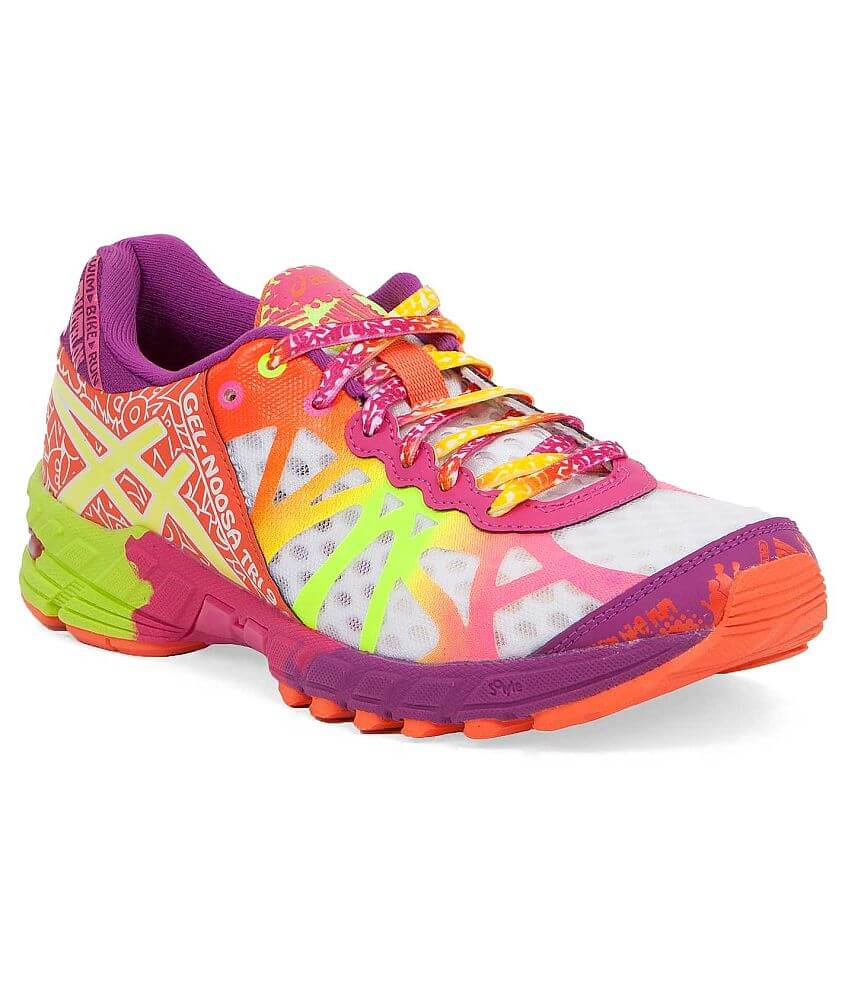 Asics® Gel-Noosa Tri™ Shoe - Women's Shoes in Flash Plum | Buckle