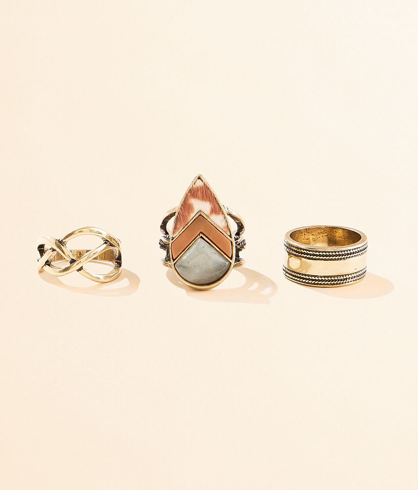 boutique by BKE 3 Pack Chunky Ring Set front view