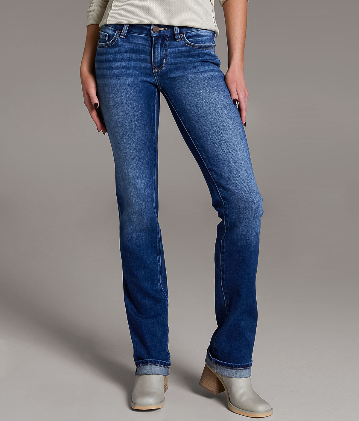 BKE Stella Straight Stretch Jean — Newgard 2 by Buckle
