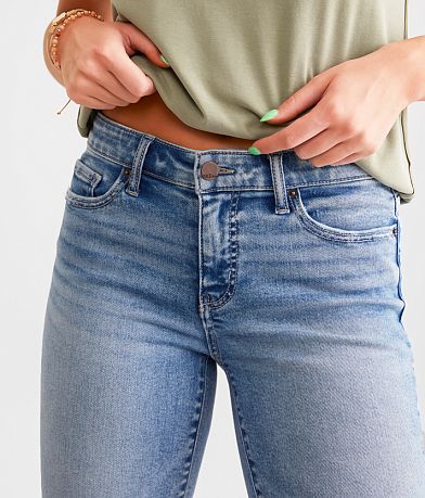 BKE Payton Bermuda Stretch Short misc detail 1 view