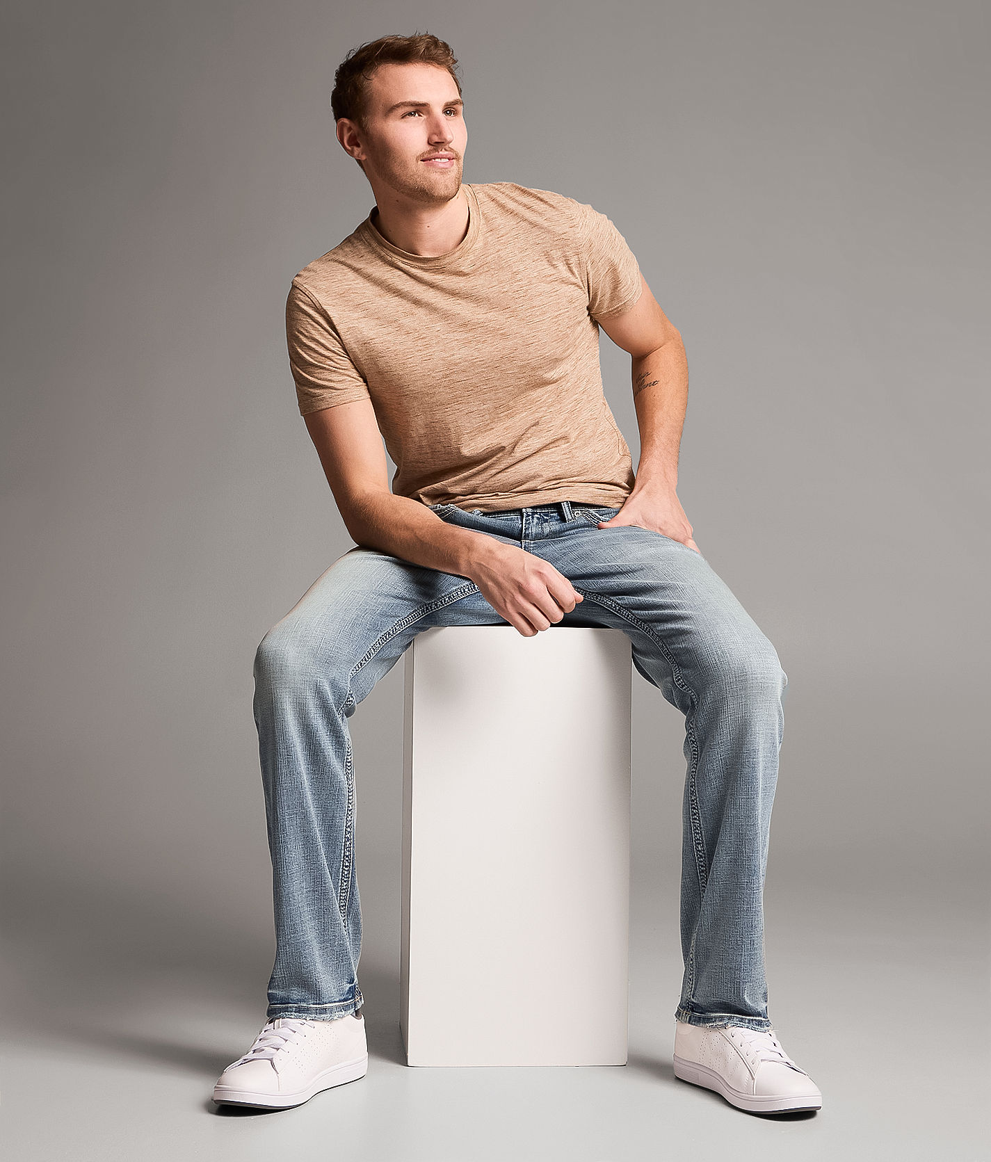 BKE Jake Straight Stretch Jean - Men's Jeans in Auric | Buckle