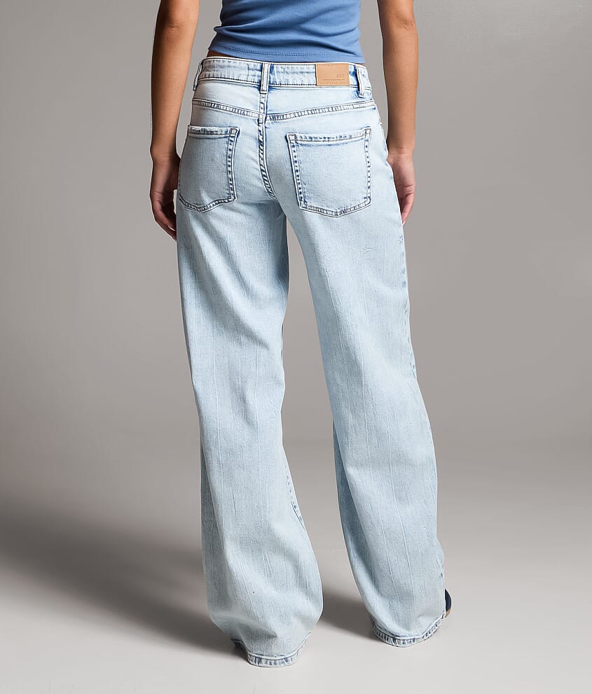 Taylor Low Slung Wide Leg Stretch Jean