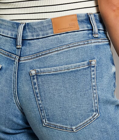 BKE Gabby Wide Leg Stretch Jean back pocket view