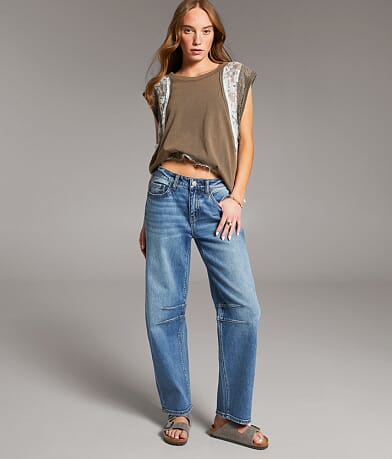 BKE Taylor Low Slung Horseshoe Stretch Jean misc detail 2 view