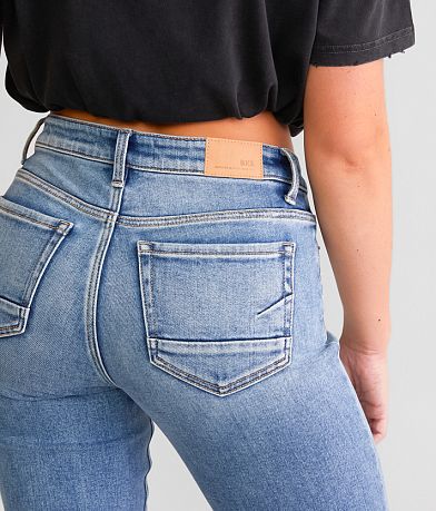 BKE Payton Cropped Straight Stretch Jean back pocket view
