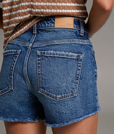 BKE Billie Stretch Short back pocket view