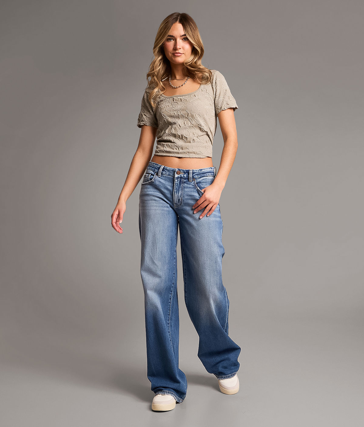 BKE Taylor Low Slung Baggy Wide Leg Stretch Jean — Alonzo 2 by Buckle