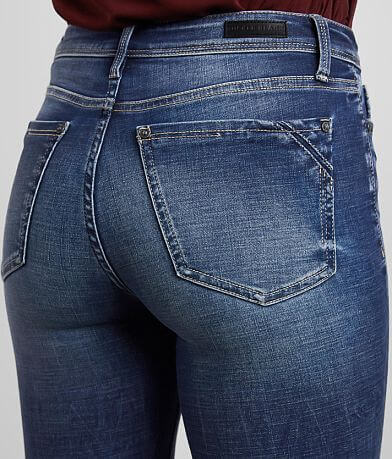 Buckle Black Curvy Straight Jean back pocket view