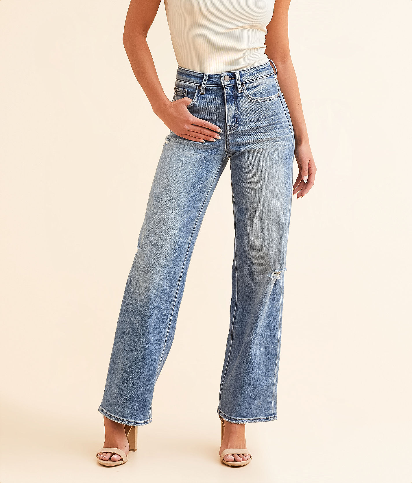 パンツ BEVAN UP|Slide buckle wide pants 94c5a1deebc8ee01d03f7e7c274d2e