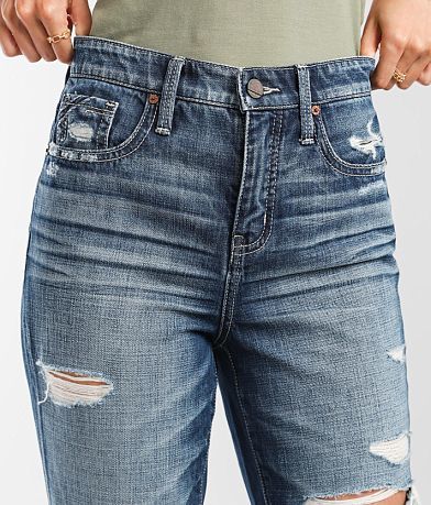 Buckle Black Mom Jean misc detail 2 view