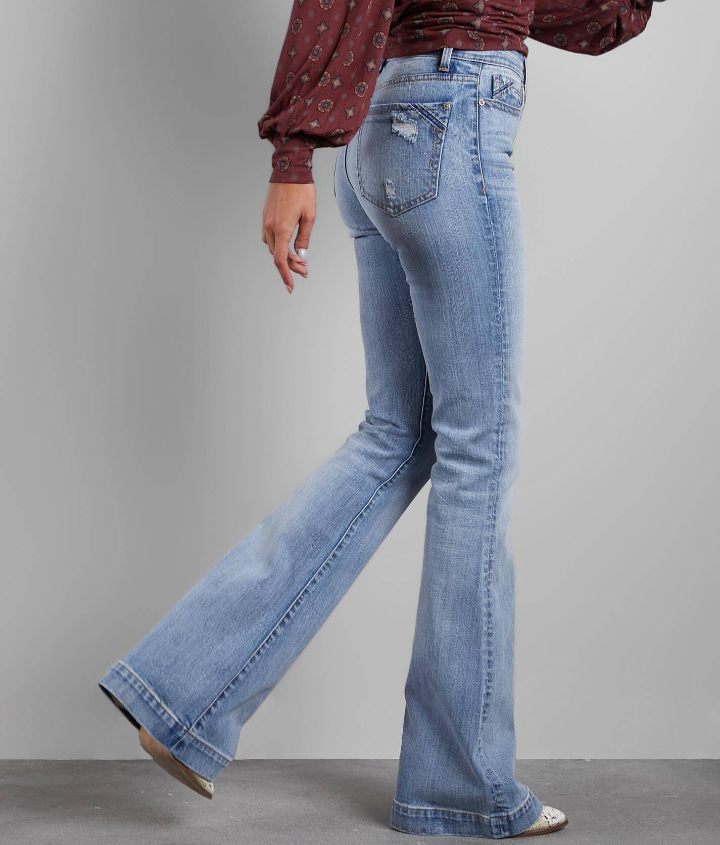 fit and flare jeans