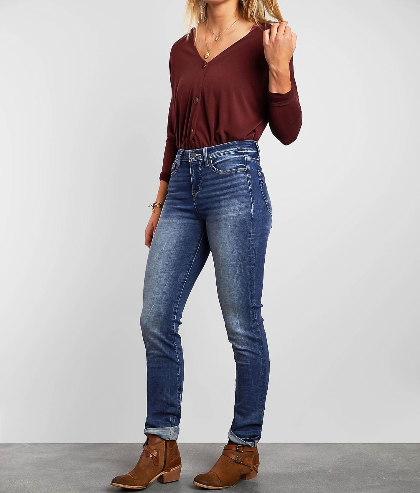 straight jeans curvy