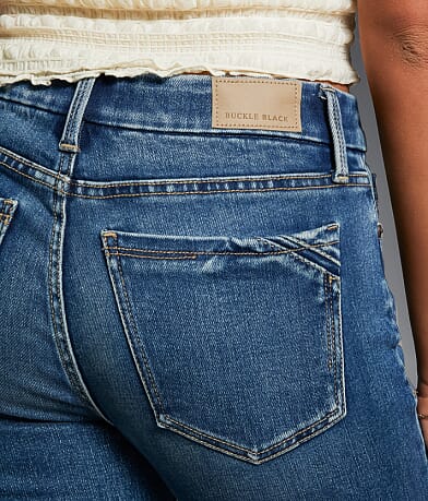 Buckle Black Fit No. 53 Capri Stretch Cuffed Jean back pocket view