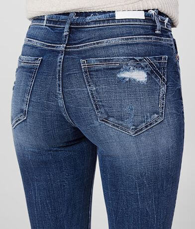 Buckle Black Fit No. 256 Stretch Jean back pocket view