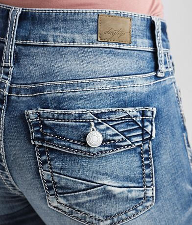Daytrip Virgo Boot Stretch Jean back pocket view