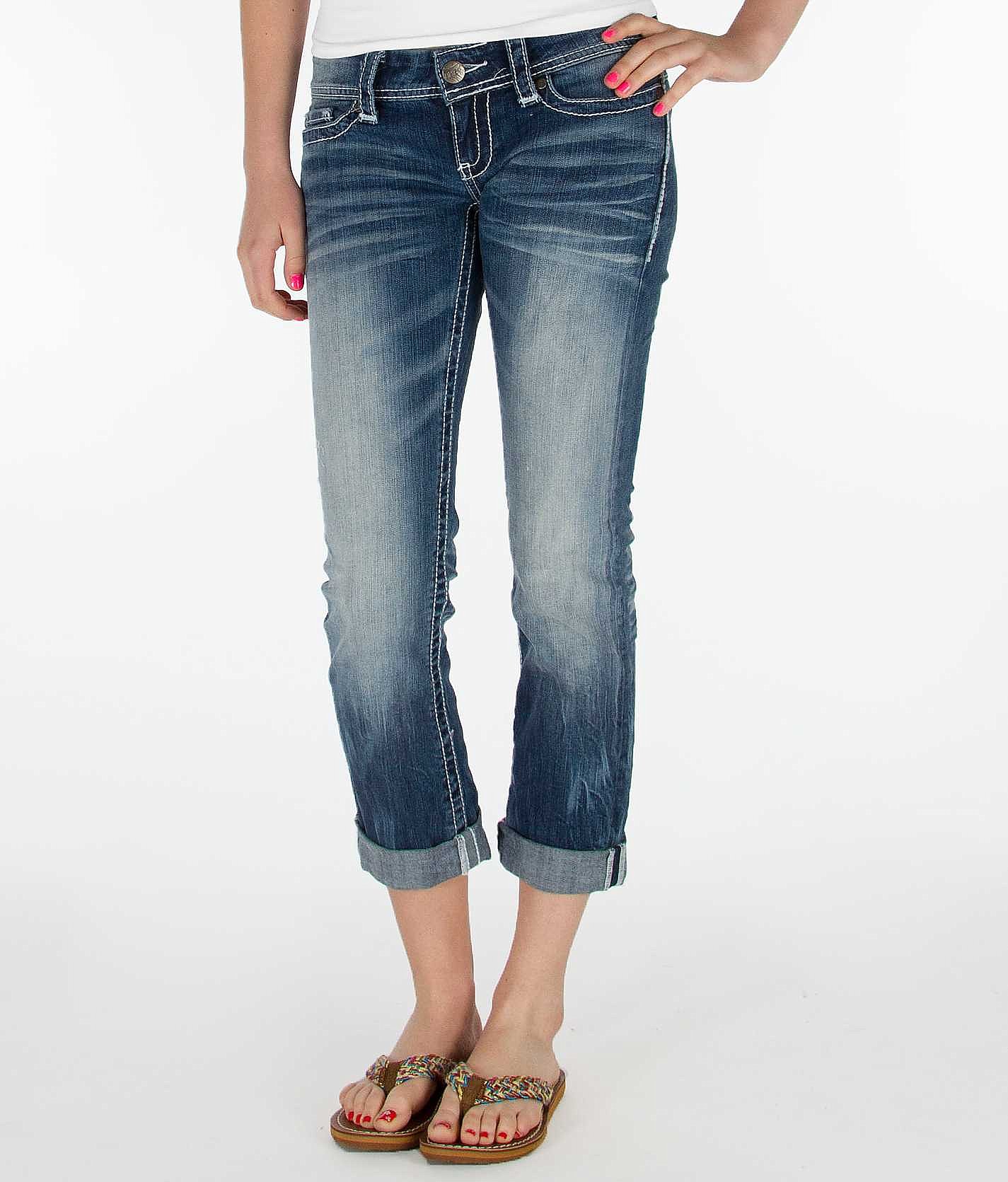 buckle capri jeans