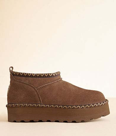 Bearpaw Retro Super Shorty Deco II Leather Ankle Boot front view