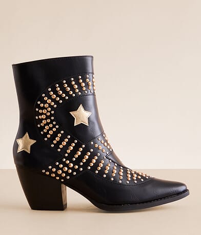 Beast Fashion Star Western Ankle Boot front view