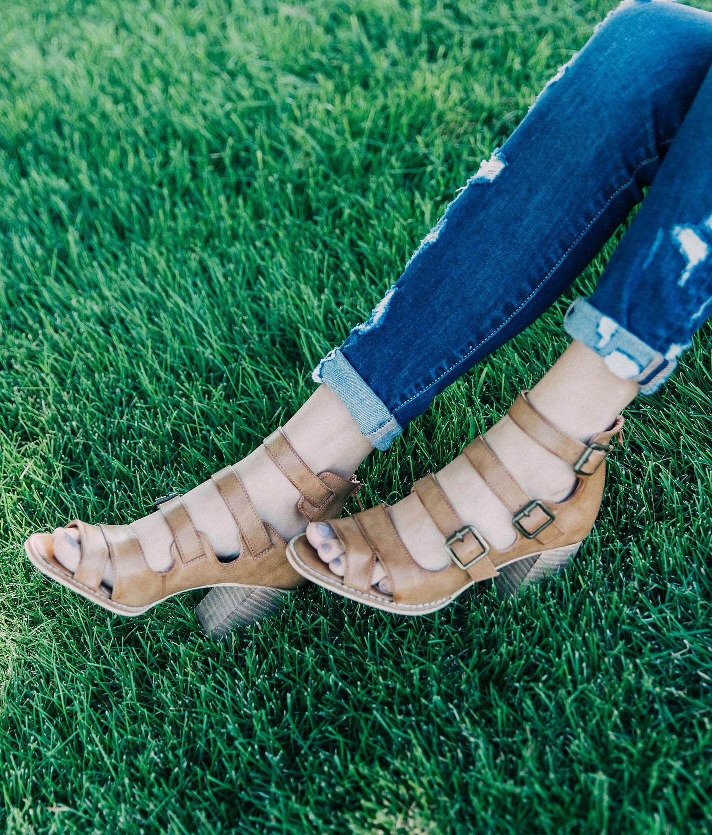 beast fashion sandals