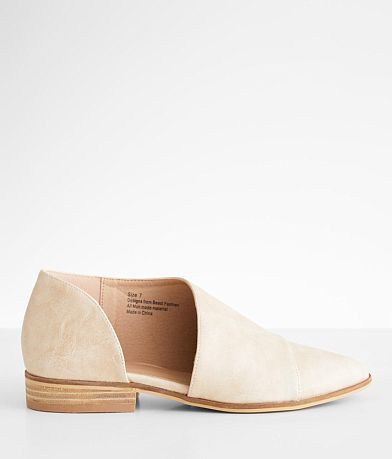 Beast Fashion Carter Shoe front view