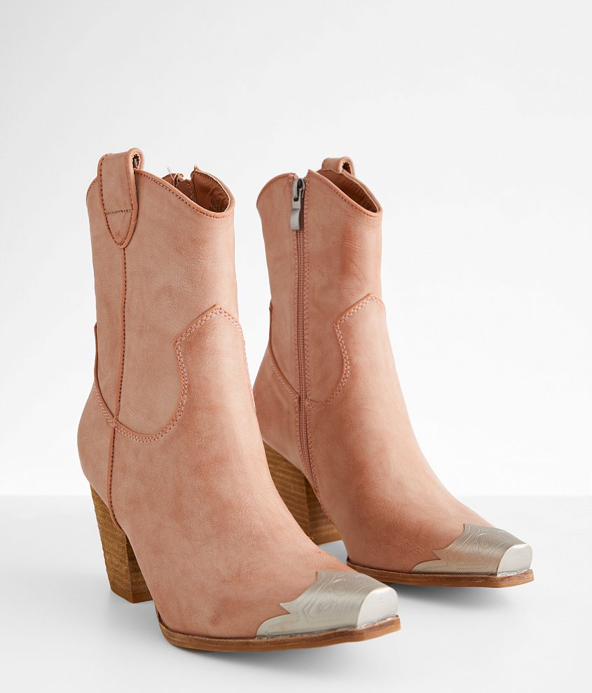 Dakota Western Ankle Boot