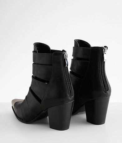 Beast Fashion Dakota Western Ankle Boot MISC_DETAIL_2