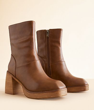 Beast Fashion Foster Boot misc detail 1 view