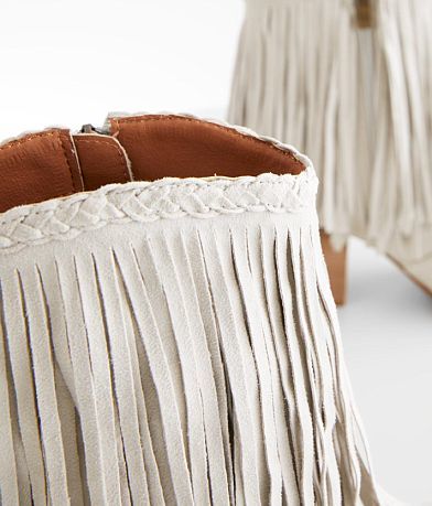 Beast Fashion Misty Fringe Western Ankle Boot MISC_DETAIL_4