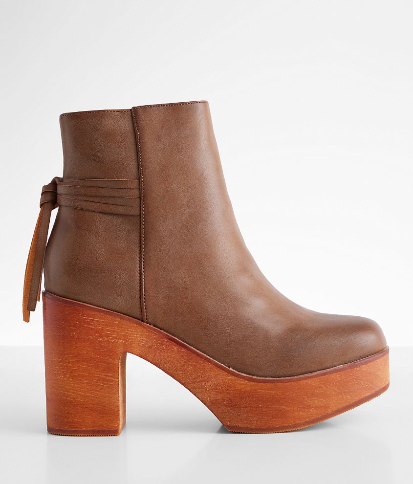 Presley sales ankle boots