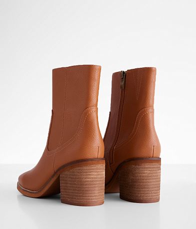 Beast Fashion Rosalia Ankle Boot MISC_DETAIL_2