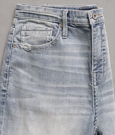 Wells Baggy Stretch Short thumbnail 6