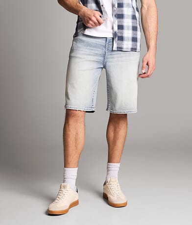Wells Baggy Stretch Short thumbnail 2